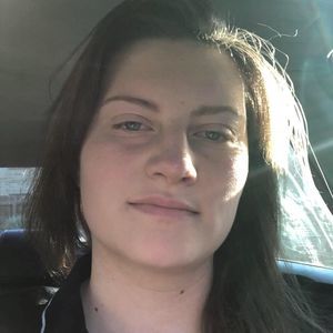 Meet your Posher, Alexia